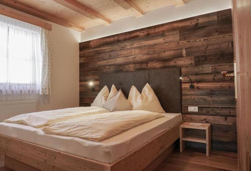 דירת שני חדרים, Apartments Ciastel