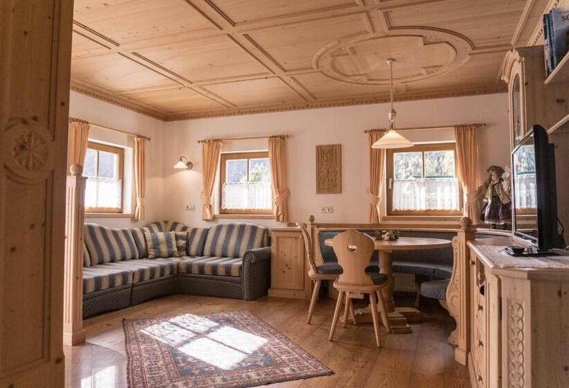 شقة غرفة واحدة, Apartments Ciastel