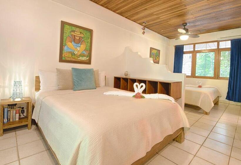 Студио Стандарт с Террасой, Casa Sueca Hotel   At The Beach