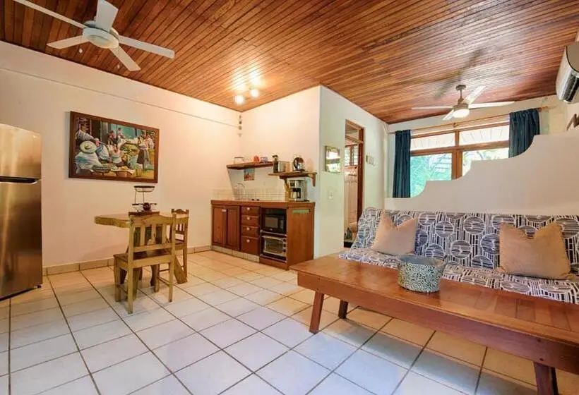 اتاق لوکس, Casa Sueca Hotel   At The Beach