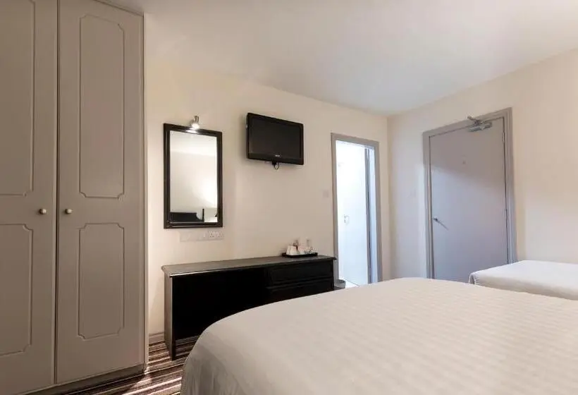 Camera Standard Individuale, Ivy Tower