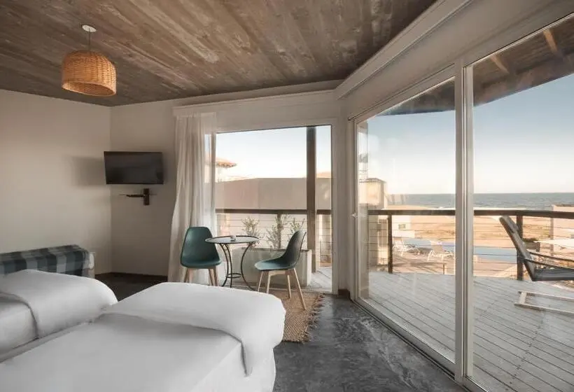 オーシャンビュースイート, Maradentro Apart Hotel & Suites
