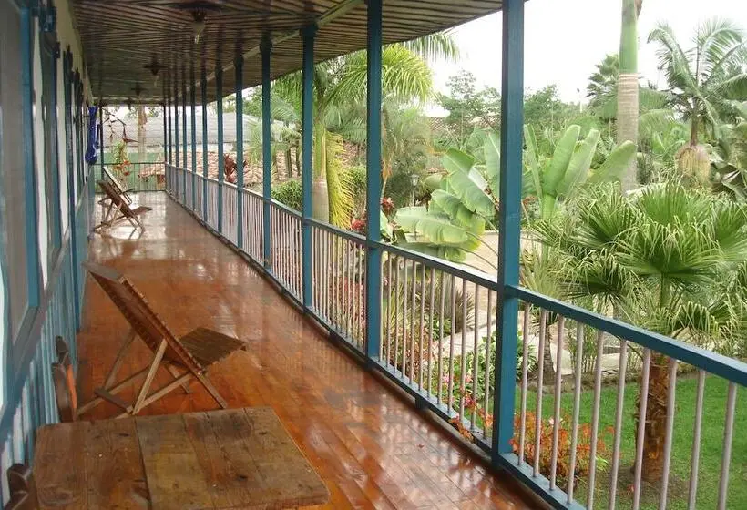 スタンダード4人部屋, Karlaká Calarcá Quindio Eje Cafetero