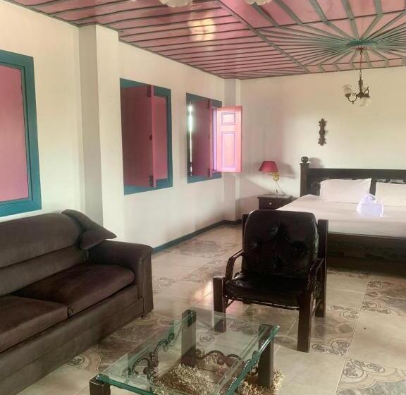 小型套房, Karlaká Calarcá Quindio   Eje Cafetero