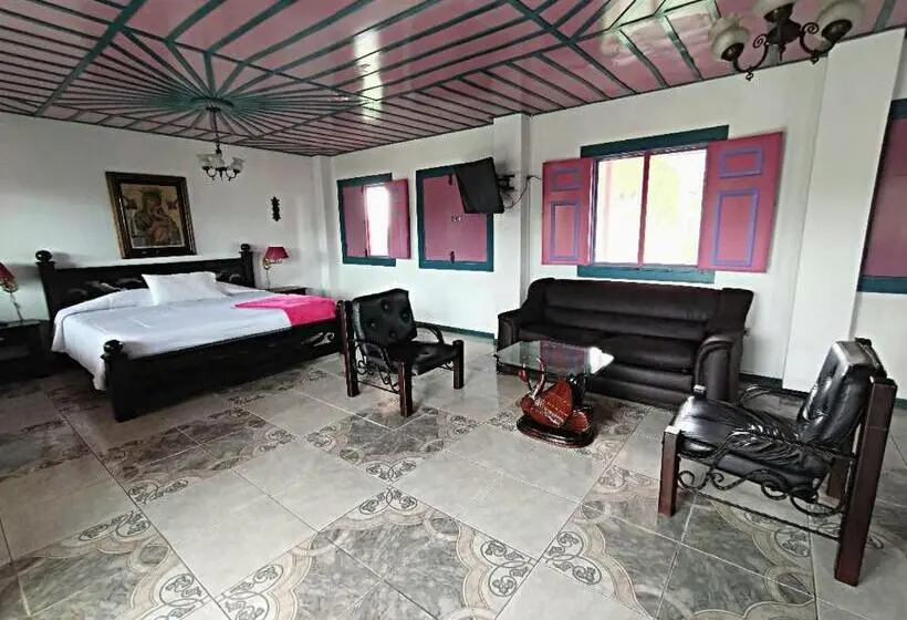 ジュニアスイート, Karlaká Calarcá Quindio Eje Cafetero