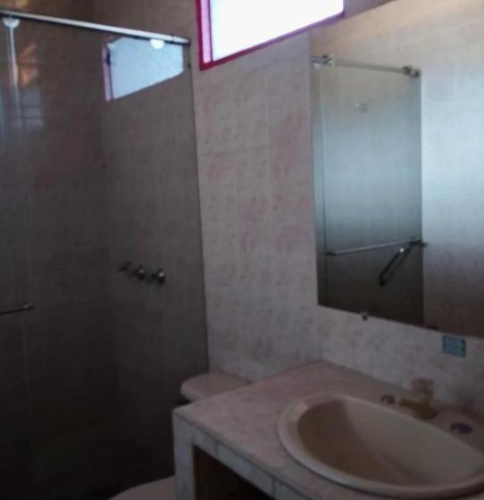 스탠다드 트리플 룸, Karlaká Calarcá Quindio   Eje Cafetero