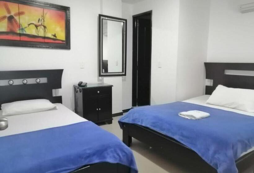 غرفة كلاسيكية ثلاثية, Palmeras De Mariana