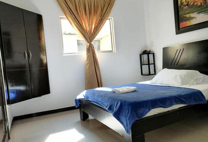 غرفة قياسية فردية, Palmeras De Mariana