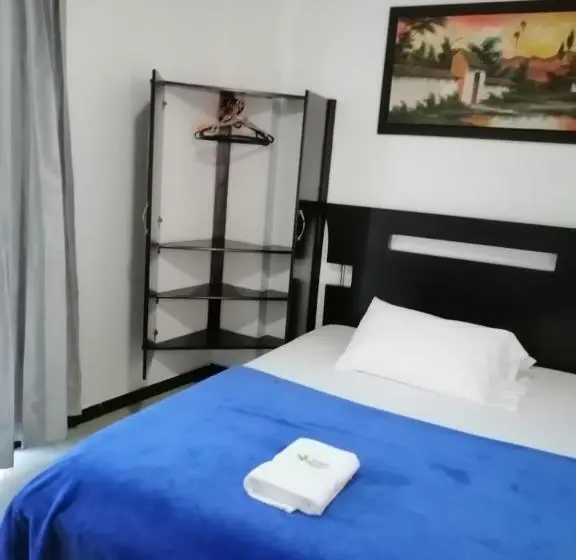 デラックスルーム, Palmeras De Mariana