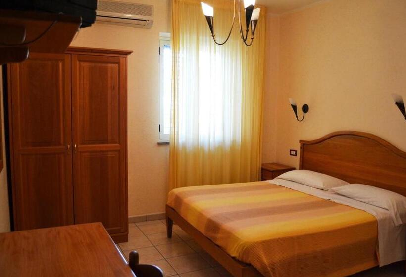 غرفة قياسية, Ristorante L'avvenire