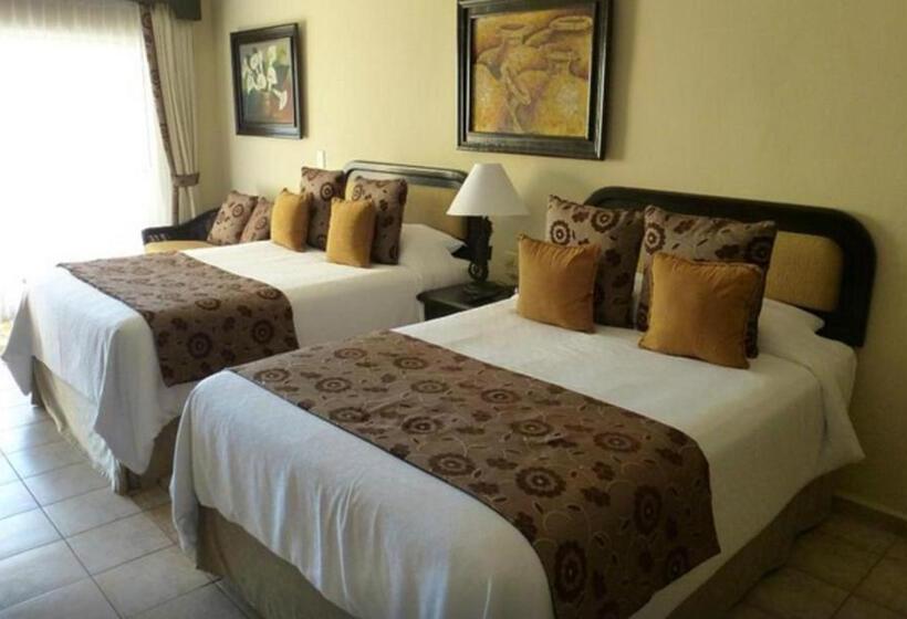Полулюкс с Балконом, Suites At Vdp Cabo San Lucas Beach Resort And Spa