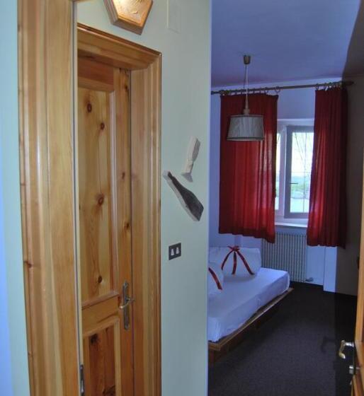 غرفة إقتصادية, Villa Ruggero Wine