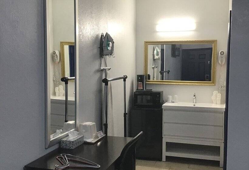 جناح ديلوكس, Budget Inn & Suites