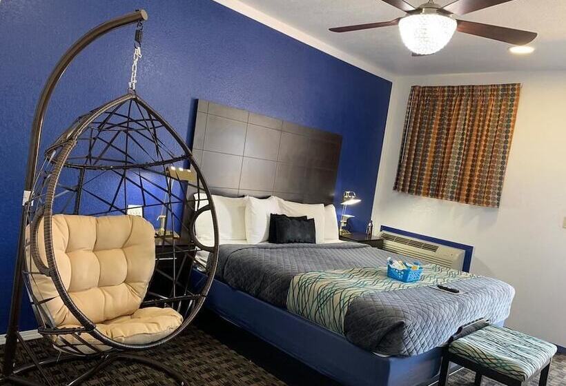 جناح ديلوكس, Budget Inn & Suites