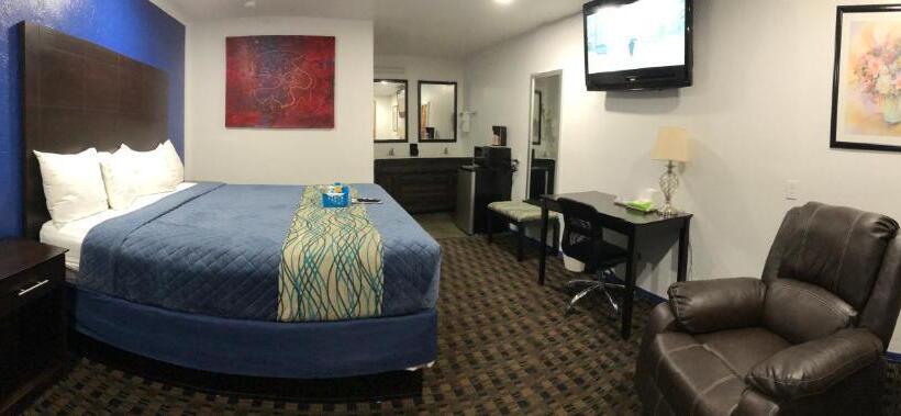 이그제큐티브 스위트, Budget Inn & Suites