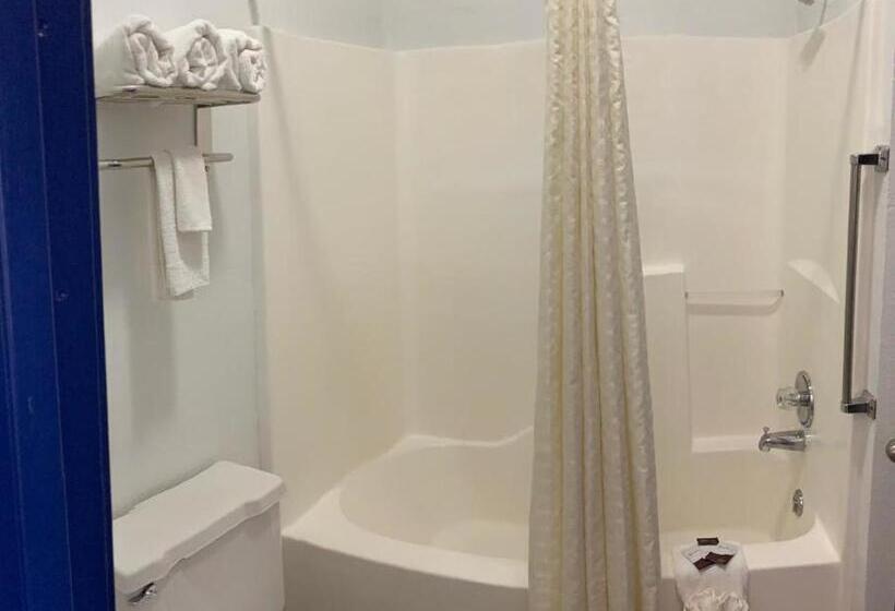 جناح ديلوكس سرير كينج, Budget Inn & Suites