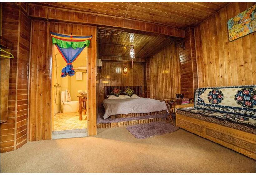 Номер Superior, Yi's Hostel