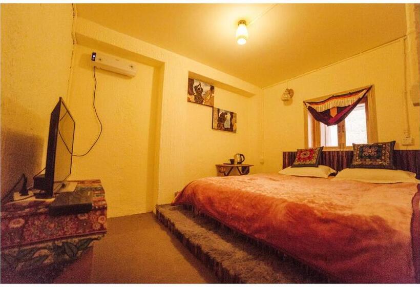 غرفة إقتصادية, Yi's Hostel