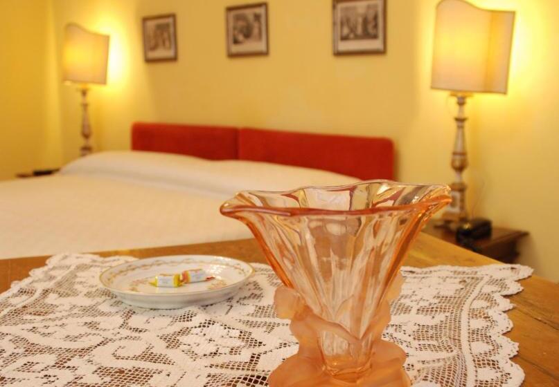 اتاق سوپریور, Locanda Borgonuovo