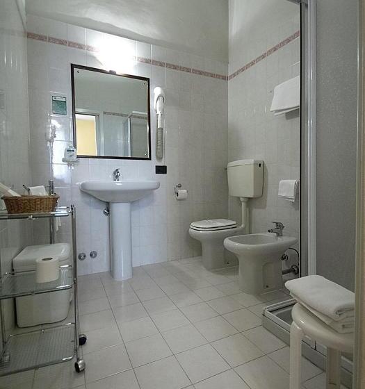 اتاق سوپریور, Locanda Borgonuovo