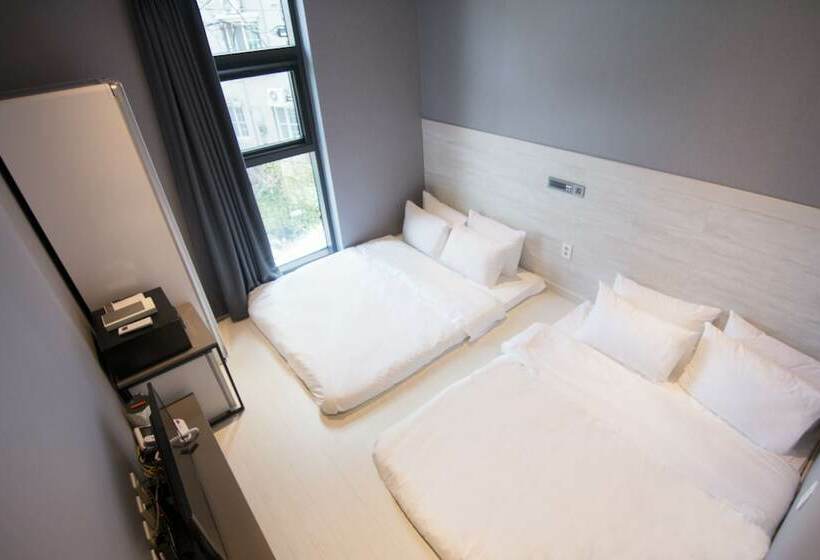 Номер Стандарт, Iam