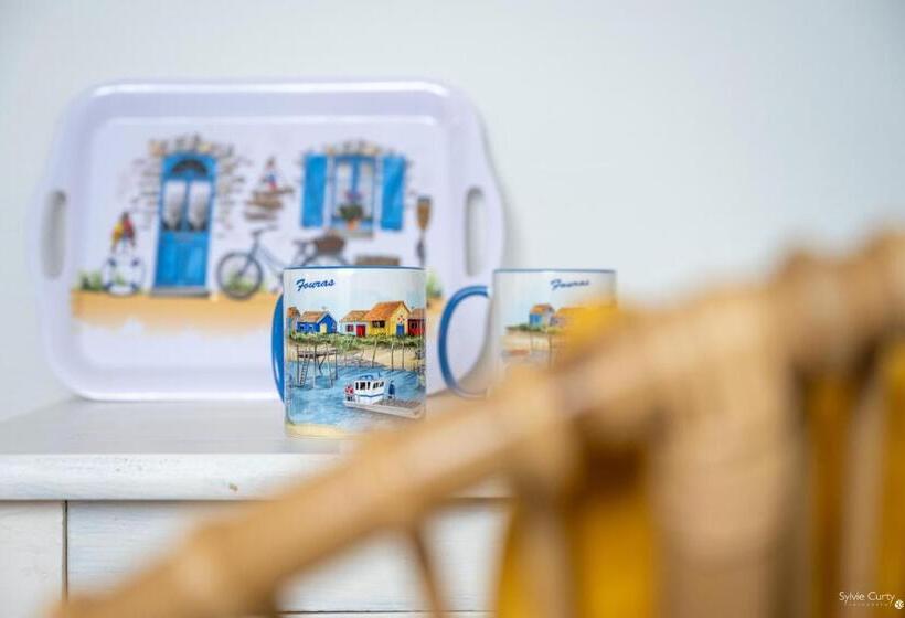 Номер Стандарт, La Roseraie