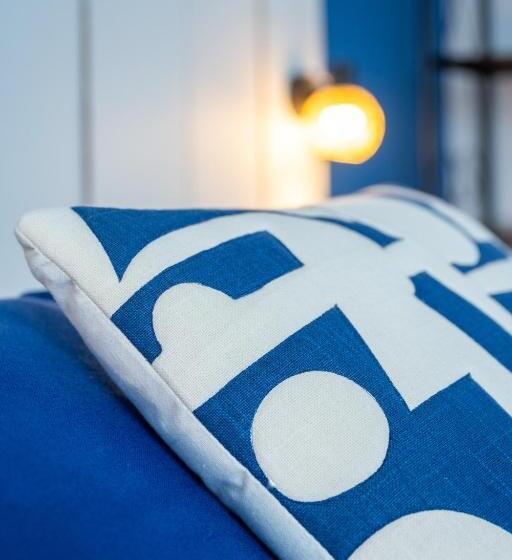 Номер Стандарт, La Roseraie