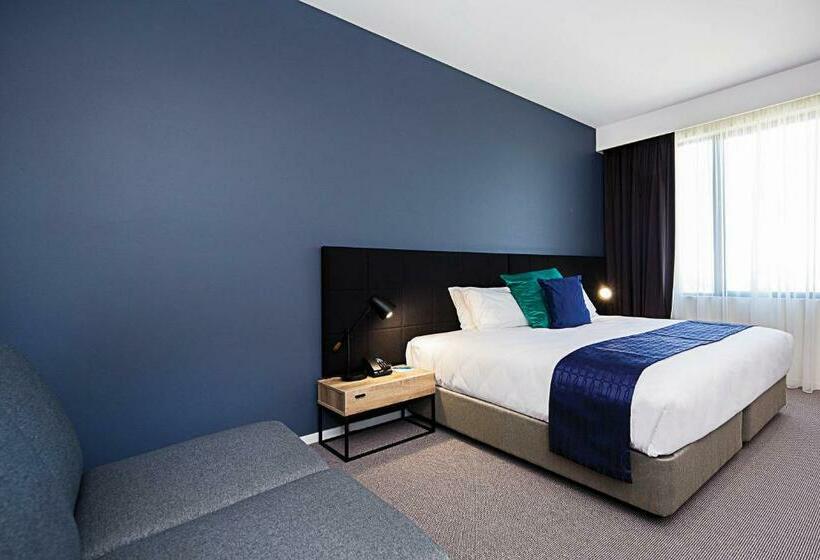 带2个卧室的套房, Mantra Macarthur