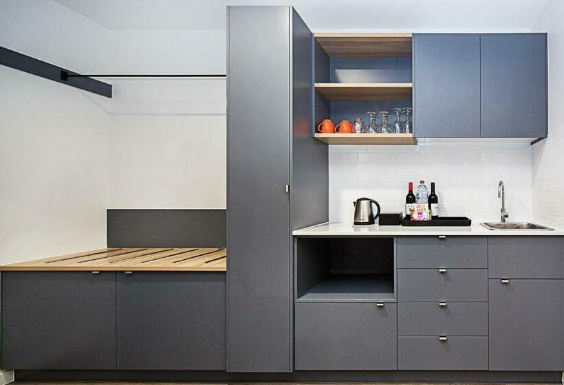 带2个卧室的套房, Mantra Macarthur