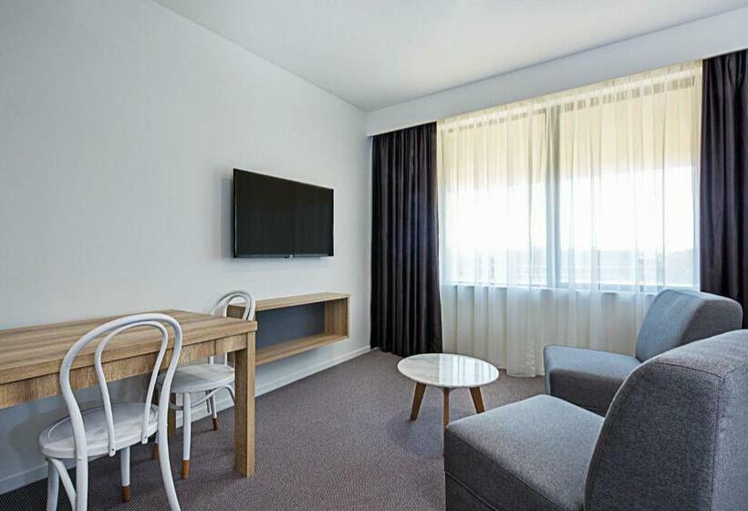 豪华两卧套房, Mantra Macarthur