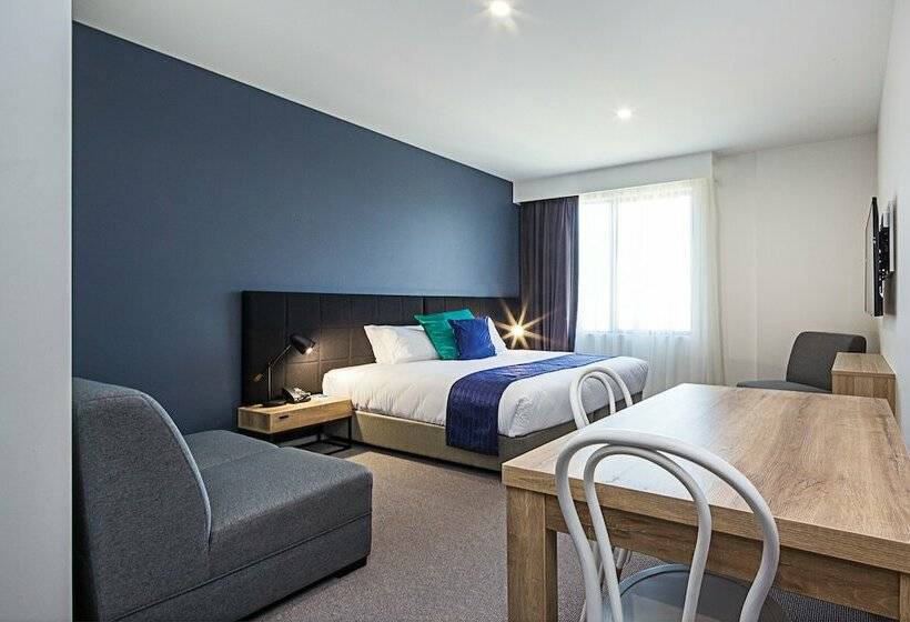 带2个卧室的套房, Mantra Macarthur