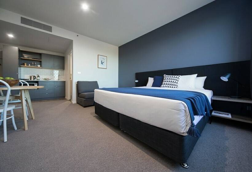 豪华套房, Mantra Macarthur