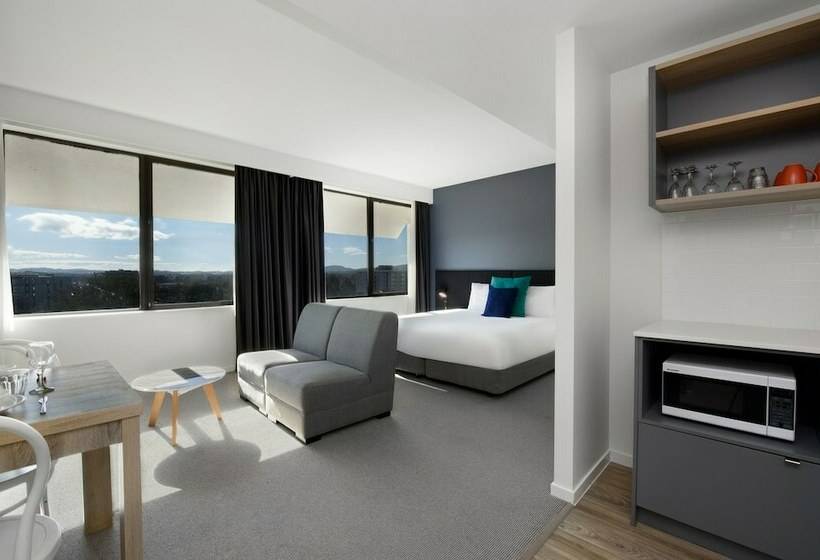 豪华套房, Mantra Macarthur