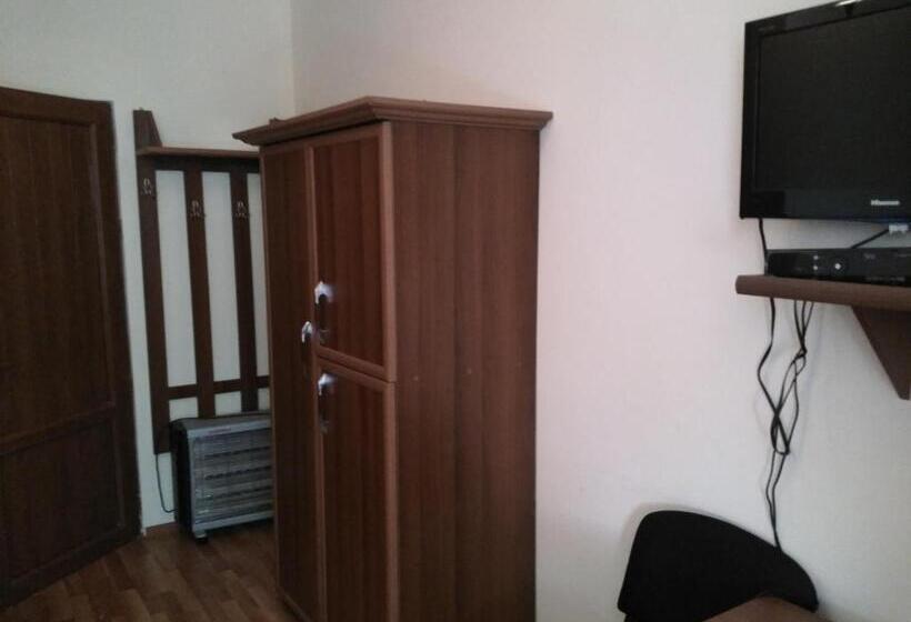 اتاق استاندارد با چشم‌انداز, Noravank S