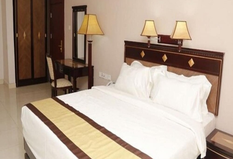 اتاق لوکس, Royal Choice Inn