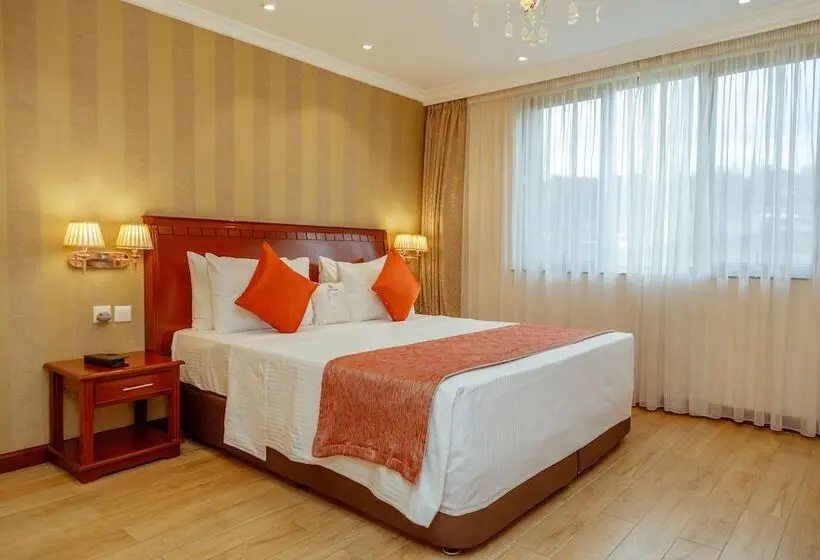 エクゼクティブスイート, Sarova Woodlands