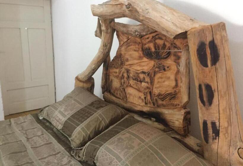 اتاق کلاسیک چهارنفره, Kitka Hostel Vratnica