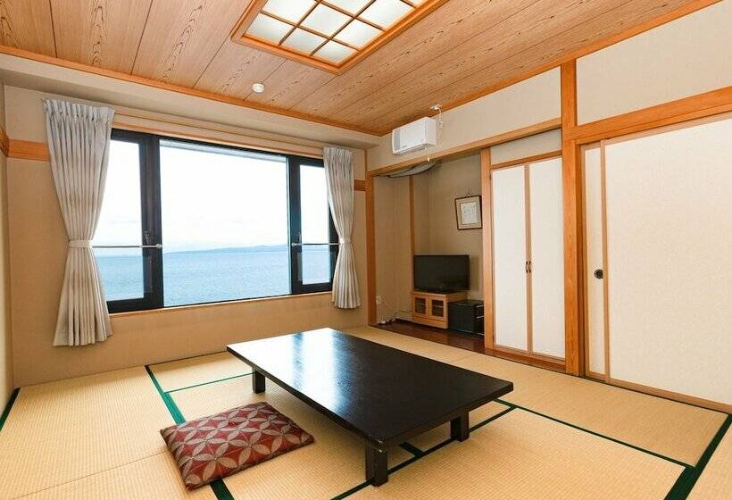 Семейный Номер Боковой Вид на Море, La Se Ri Resort And Stay