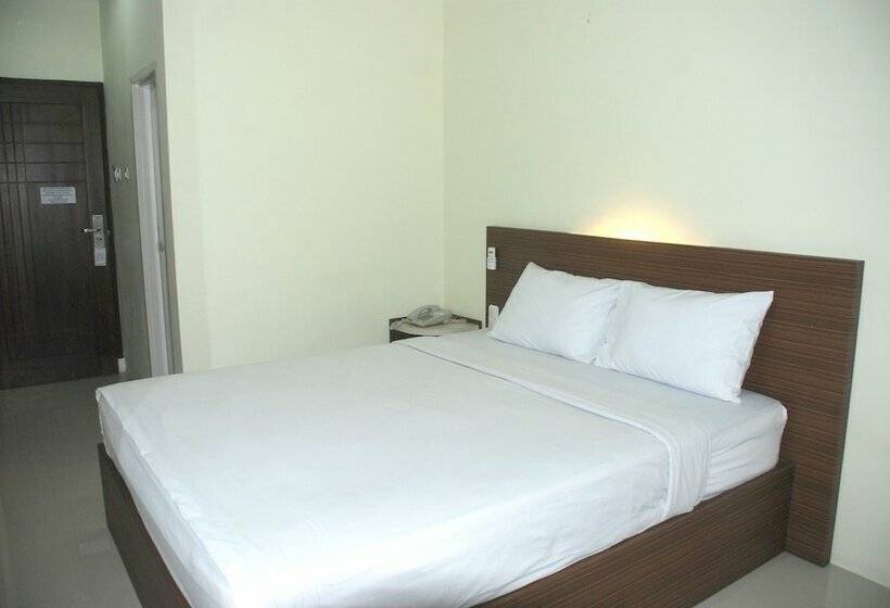 スーペリアールーム, Avon's Residence