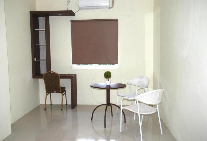 デラックスルーム, Avon's Residence