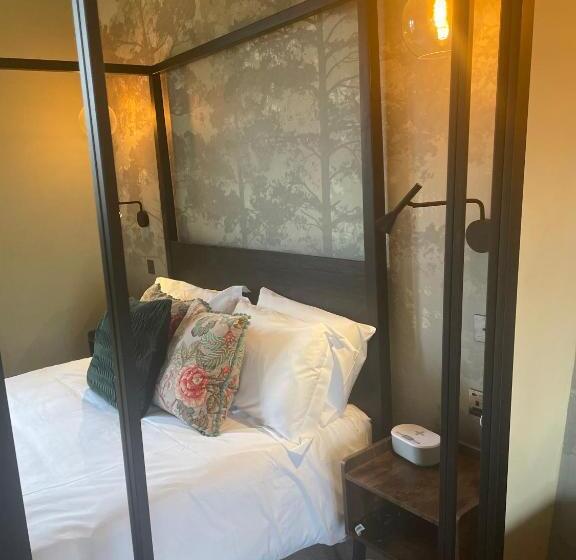 חדר פרמיום, The Hostelrie At Goodrich