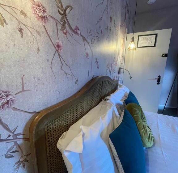 חדר פרמיום, The Hostelrie At Goodrich