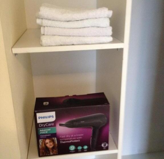 חדר בסיסי לשלושה, Wim S Place Schiphol Amsterdam Airport