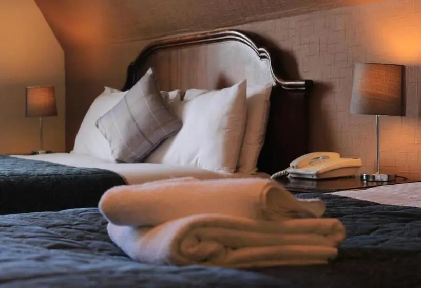 Standard Kolmen Hengen Huone, Gairloch Hotel  A Bespoke