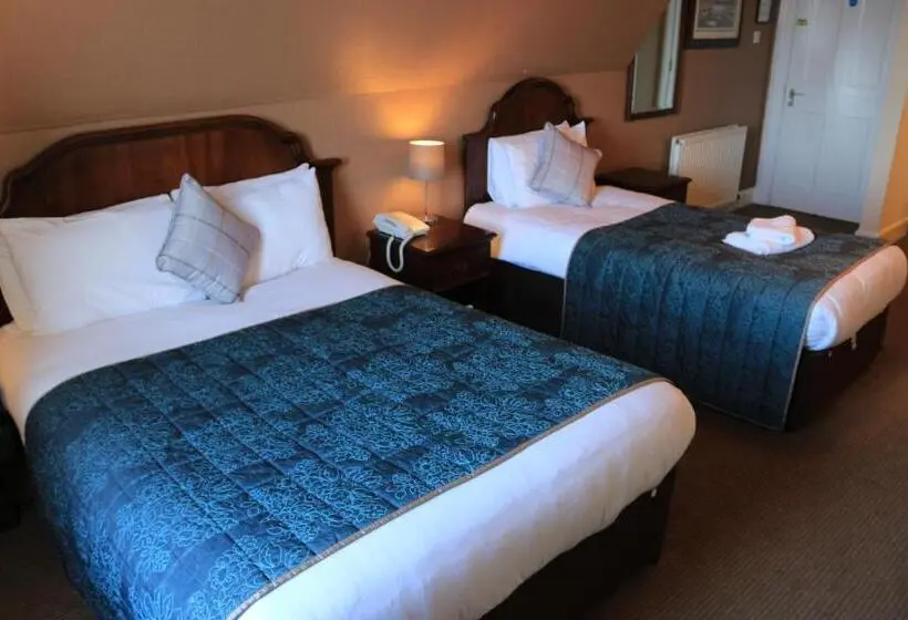 Standard Kolmen Hengen Huone, Gairloch Hotel  A Bespoke