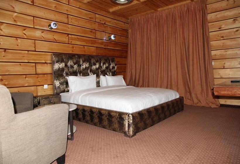 استودیو خانوادگی, L Empreinte D Ifrane