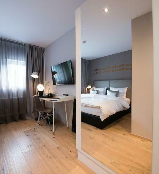 غرفة قياسية, Liono Boutique