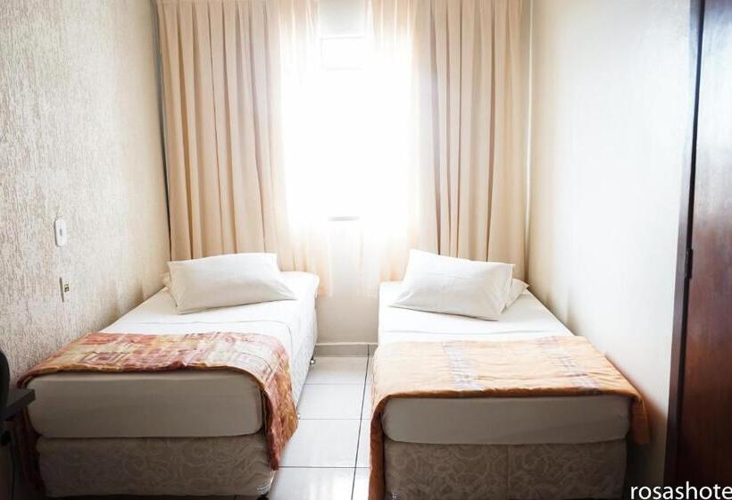 标准三人间, Rosa S