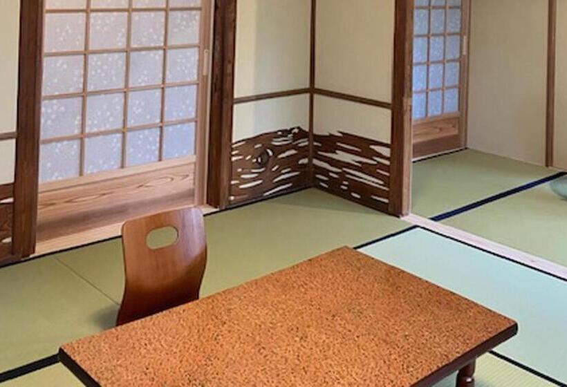 Номер Стандарт, Wakariki Ryokan