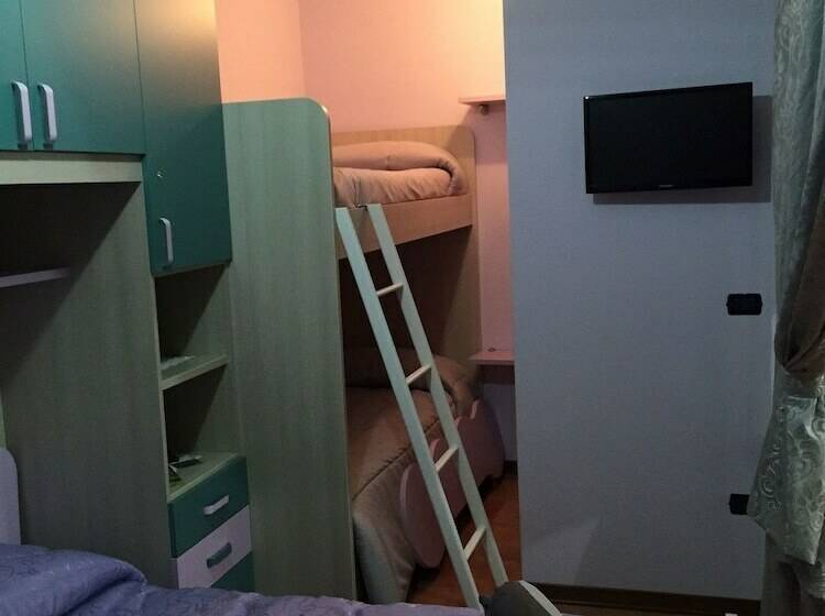 スタンダードスタジオ, B&b L'arabatana